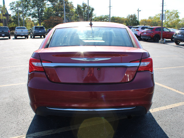 Used 2012 Chrysler 200 Touring w/ Cold Weather Group FWD image 6