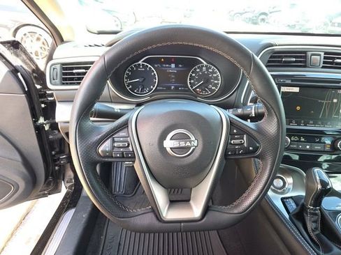 Used 2023 Nissan Maxima SV w/ Floor Mat Group image 15