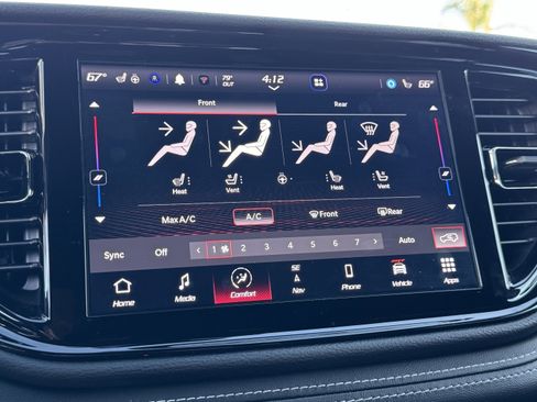 Used 2025 Dodge Durango SRT Hellcat image 26