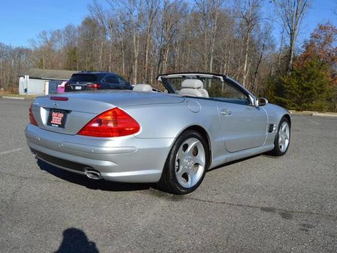 Used 2005 Mercedes-Benz SL 500 image 10