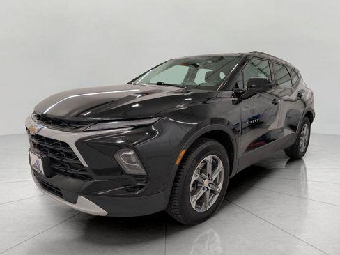 Used 2023 Chevrolet Blazer LT w/ Convenience Package AWD/4WD image 12