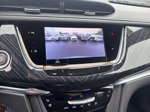 Used 2023 Cadillac XT6 Premium Luxury AWD/4WD image 15