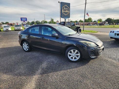 Used 2010 MAZDA MAZDA3 i Touring FWD image 2