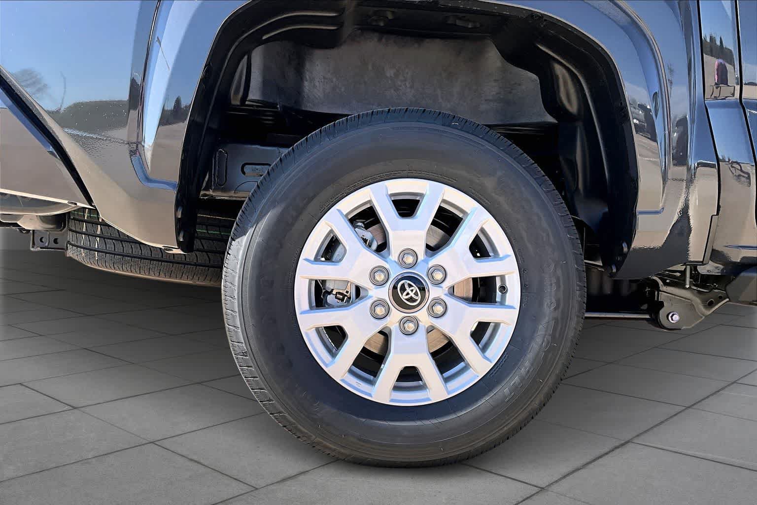 New 2026 Toyota Tacoma SR5 AWD/4WD image 11