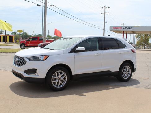 Used 2023 Ford Edge SEL w/ Convenience Package AWD/4WD image 10