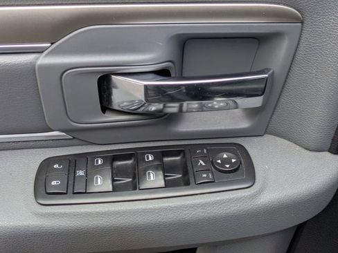 Used 2015 RAM 1500 Big Horn AWD/4WD image 13