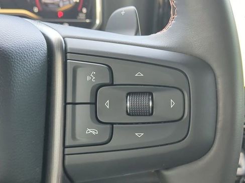 Used 2025 GMC Sierra 1500 AT4 w/ AT4 Premium Package image 34