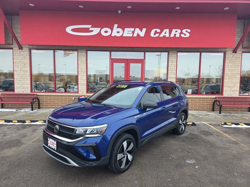 Used 2024 Volkswagen Taos S image 1