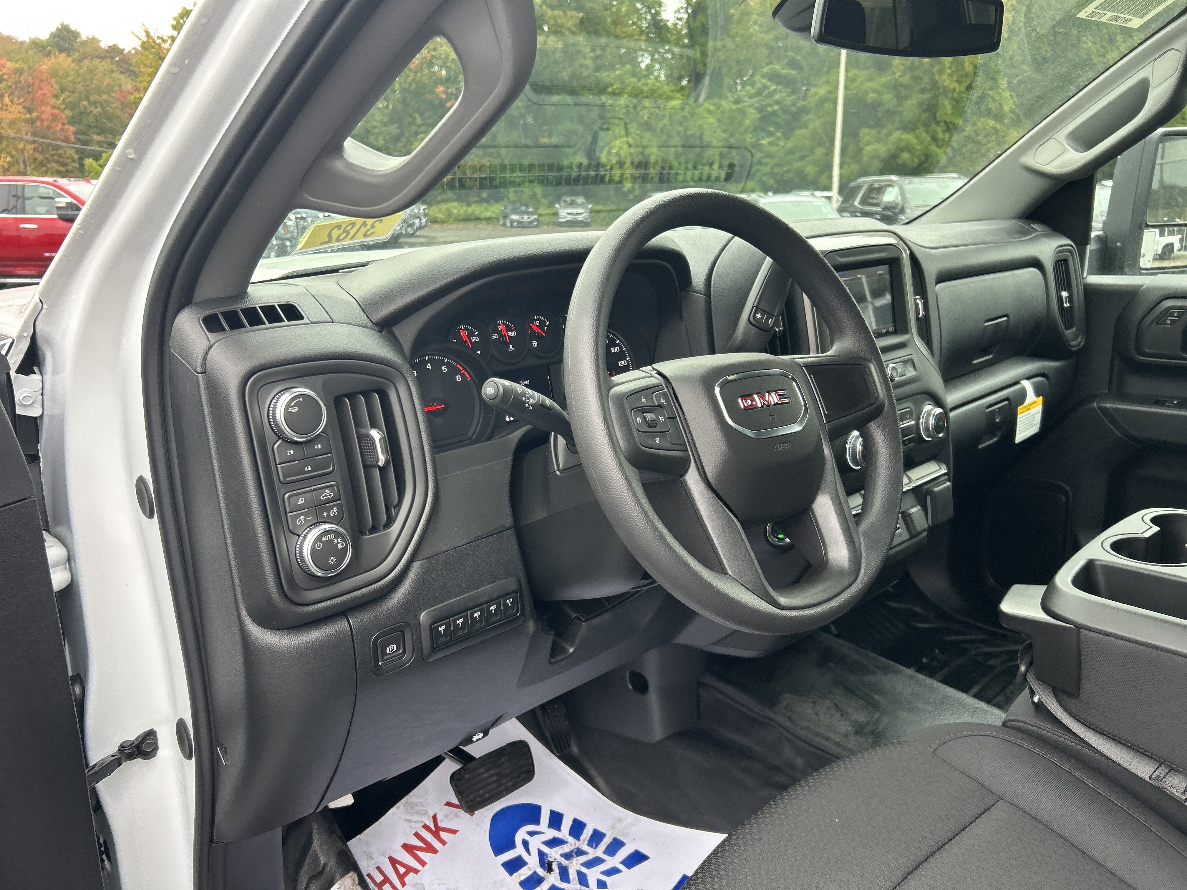 New 2026 GMC Sierra 3500 Pro w/ Convenience Package AWD/4WD image 15