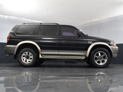 Used 2001 Mitsubishi Montero Sport XLS AWD/4WD image 16