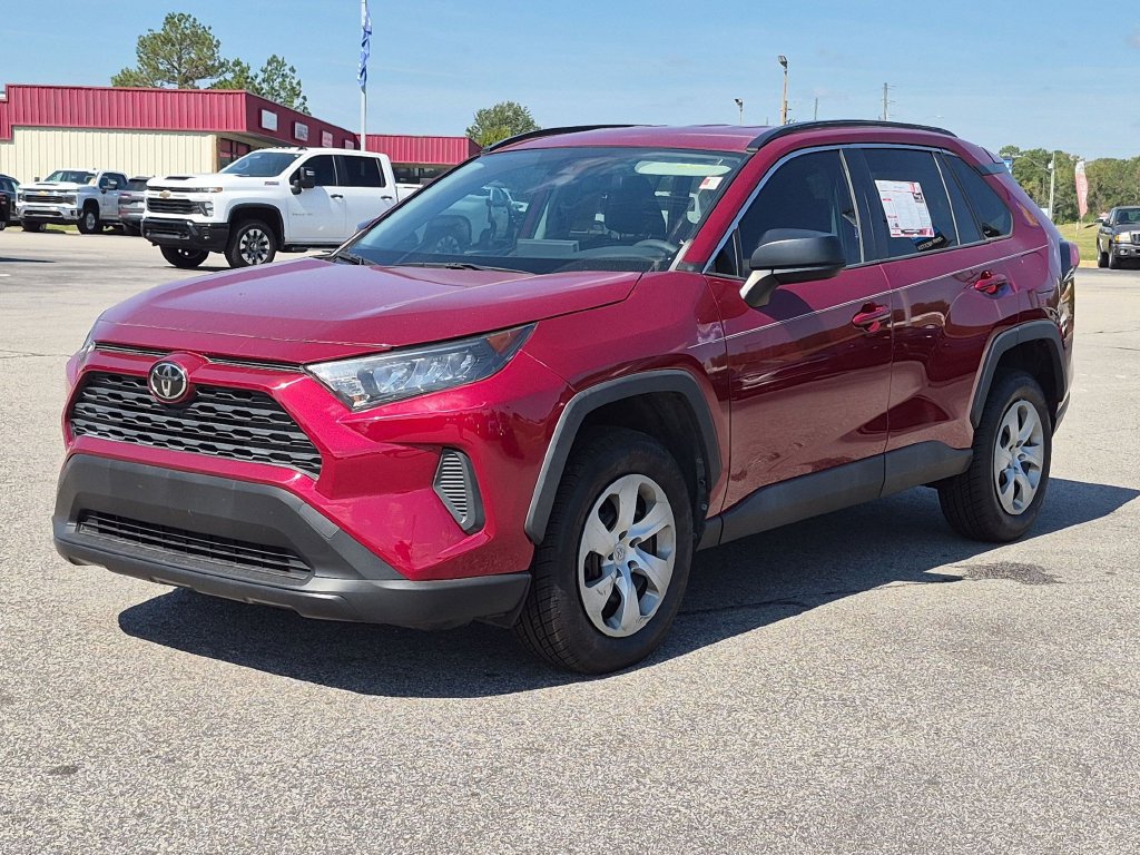 Used 2020 Toyota RAV4 LE FWD image 8