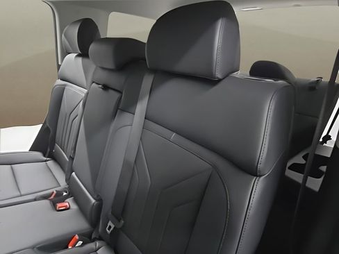 New 2026 Hyundai Santa Fe XRT image 15