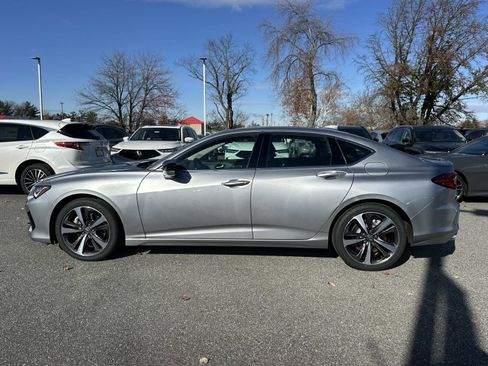 Certified 2025 Acura TLX w/ Technology Package image 7