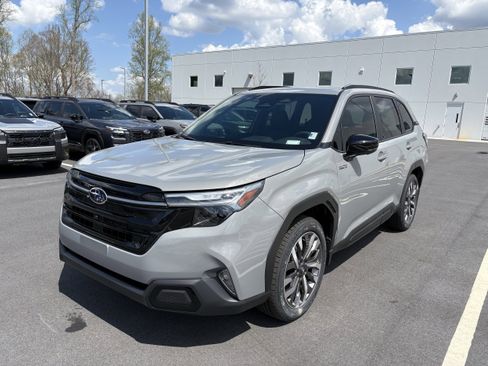 New 2026 Subaru Forester Touring image 3