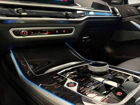 Used 2026 BMW X7 xDrive40i w/ Executive Package image 78