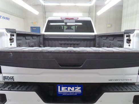 Used 2024 GMC Sierra 2500 Denali AWD/4WD image 43