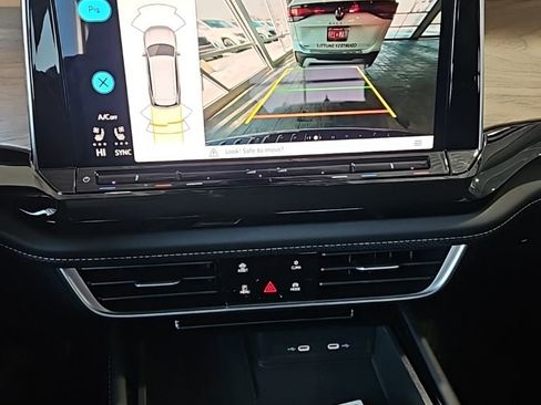 New 2026 Volkswagen Atlas SE AWD/4WD image 33