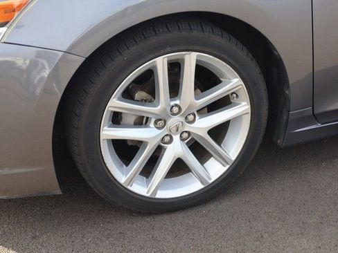 Used 2015 Lexus CT 200h w/ Navigation Package FWD image 5