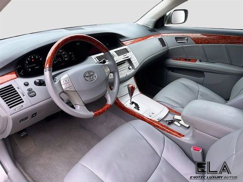 Used 2007 Toyota Avalon Limited FWD image 13
