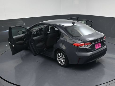Used 2024 Toyota Corolla LE FWD image 21