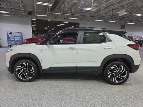 New 2026 Chevrolet TrailBlazer RS w/ Convenience Package AWD/4WD image 4