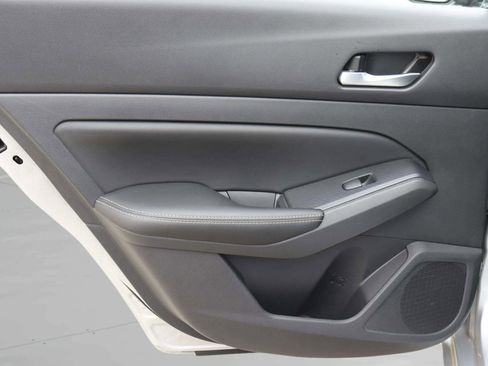 Used 2022 Nissan Altima 2.5 SV image 25