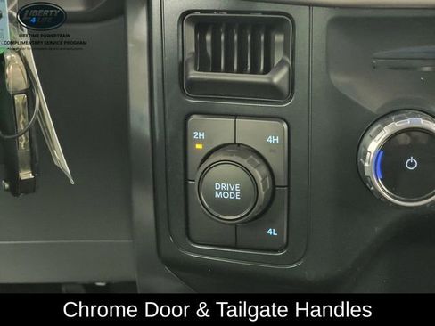 Used 2025 Ford F150 XLT AWD/4WD image 24