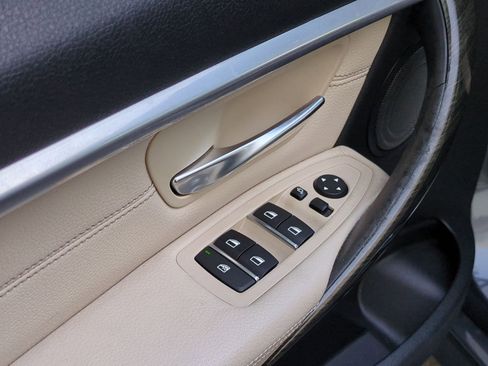 Used 2016 BMW 340i Sedan RWD image 15
