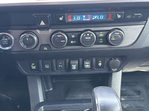 Used 2019 Toyota Tacoma TRD Pro image 31