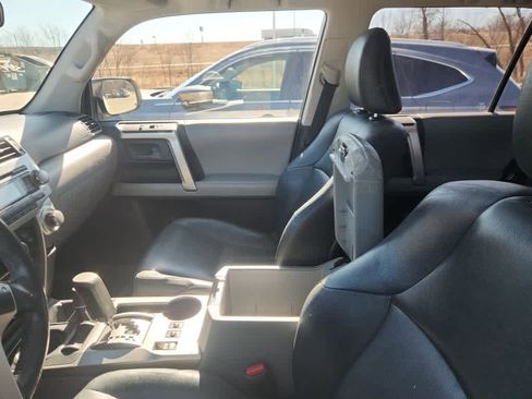 Used 2010 Toyota 4Runner SR5 image 10