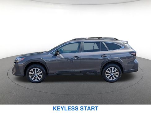 Used 2024 Subaru Outback Premium AWD/4WD image 2