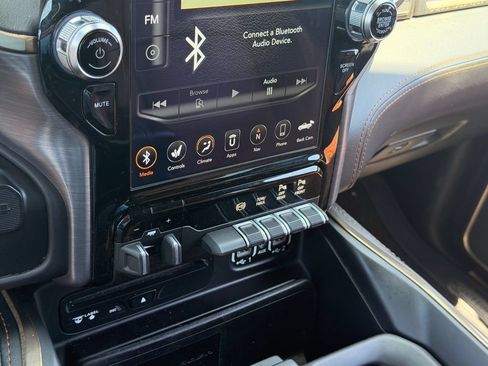 Used 2019 RAM 3500 Limited AWD/4WD image 22