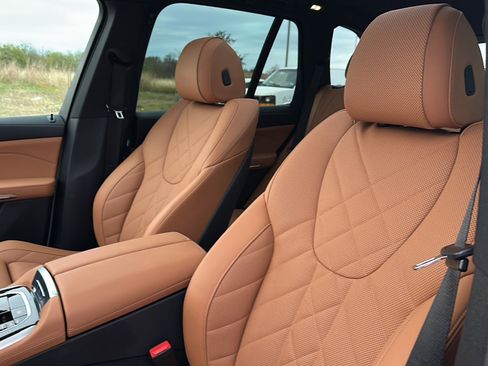 Certified 2025 BMW X5 xDrive40i w/ M Sport Package image 14