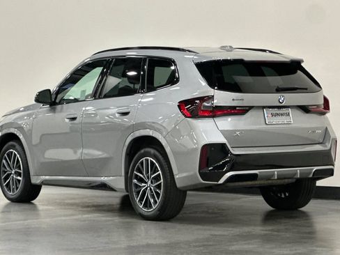 Used 2023 BMW X1 xDrive28i w/ Premium Package AWD/4WD image 6
