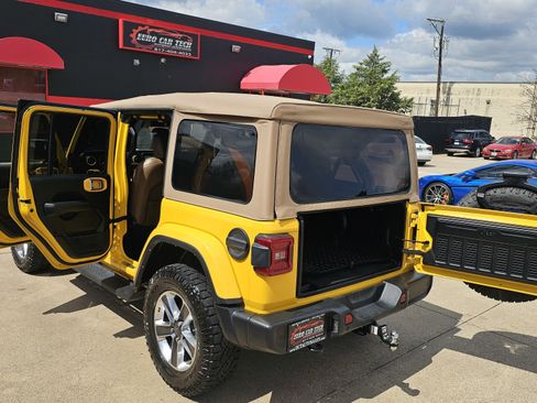 Used 2021 Jeep Wrangler Unlimited Sahara image 19