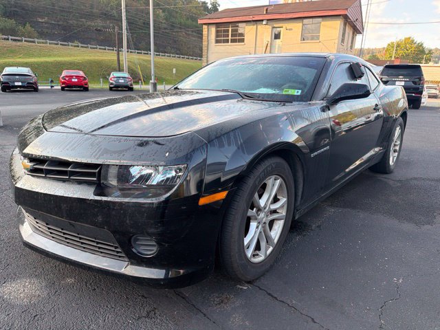 Used 2014 Chevrolet Camaro LS RWD image 3
