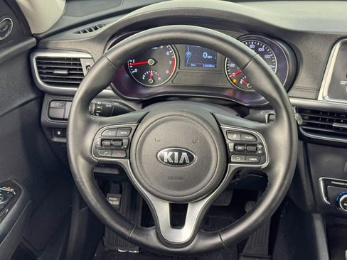 Used 2016 Kia Optima EX image 19