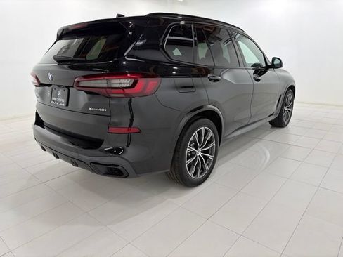 Certified 2022 BMW X5 xDrive40i w/ M Sport Package AWD/4WD image 5