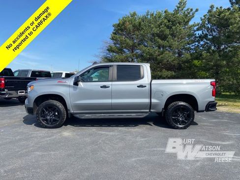 Used 2023 Chevrolet Silverado 1500 LT Trail Boss w/ Convenience Package II AWD/4WD image 3