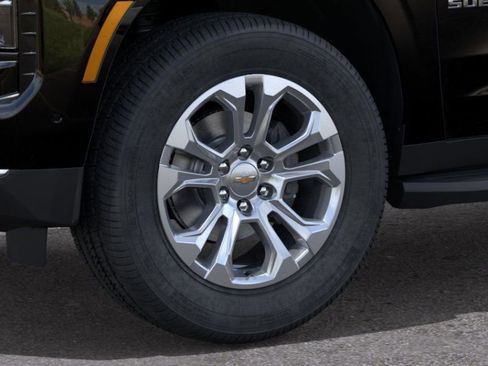 New 2026 Chevrolet Suburban LS image 9