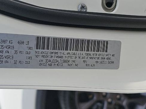 Used 2020 Jeep Compass High Altitude AWD/4WD image 36