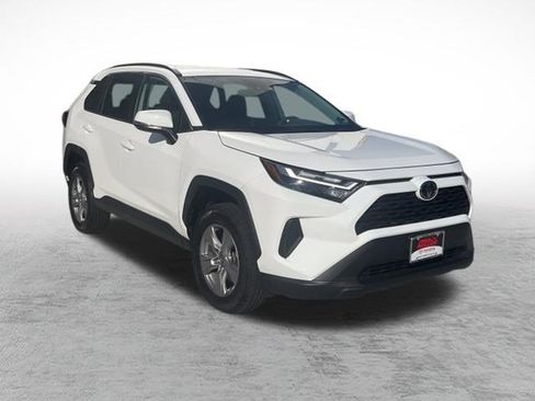 Certified 2025 Toyota RAV4 XLE AWD/4WD image 3