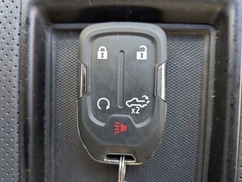 Used 2019 GMC Sierra 1500 Denali w/ Driver Alert Package II AWD/4WD image 29
