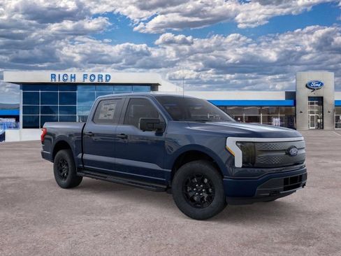 New 2025 Ford F150 Lightning XLT w/ Max Trailer Tow Package AWD/4WD image 7