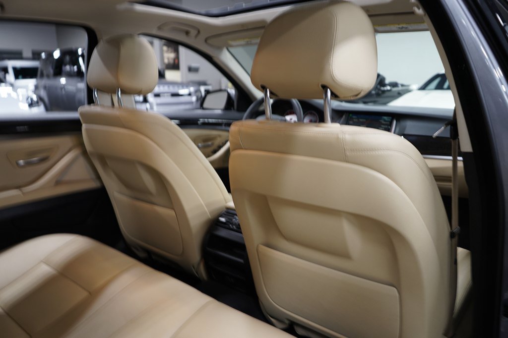Used 2016 BMW 535i Sedan RWD image 26