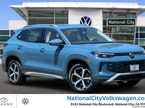 New 2026 Volkswagen Tiguan SE AWD/4WD image 1