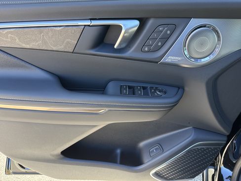 New 2026 Buick Enclave Avenir w/ Super Cruise Package image 14