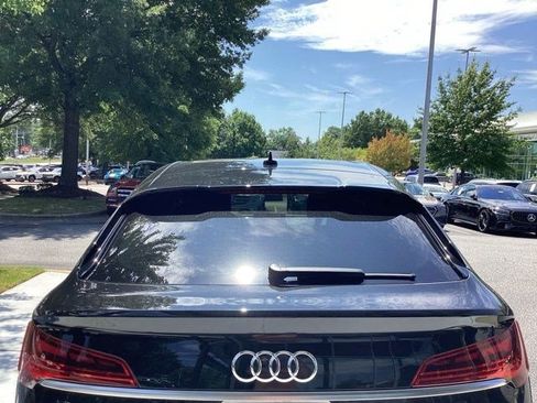 Used 2023 Audi Q5 2.0T Premium w/ Convenience Package AWD/4WD image 3