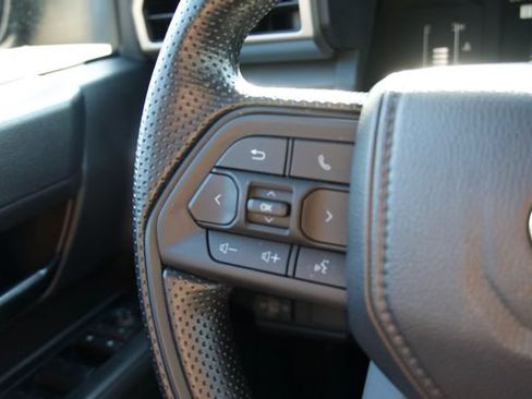 Used 2025 Toyota Tacoma SR5 RWD image 43