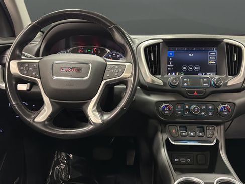 Used 2021 GMC Terrain SLT w/ Infotainment Package II FWD image 11